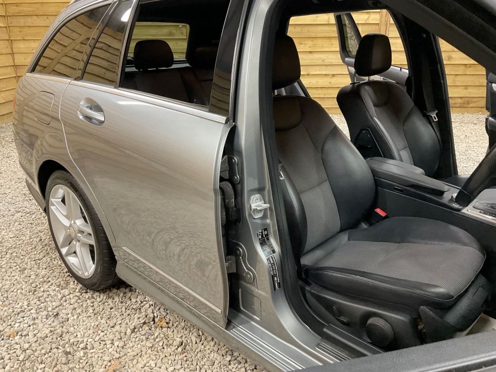 Used Mercedes-Benz C Class 2012 for sale - 76783995: Photo 16