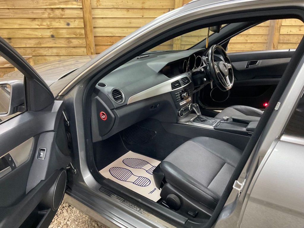 Used Mercedes-Benz C Class 2012 for sale - 76783995: Photo 21