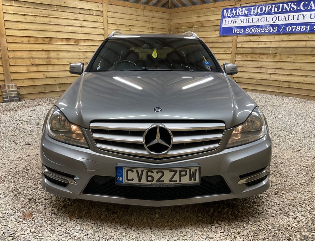 Used Mercedes-Benz C Class 2012 for sale - 76783995: Photo 4