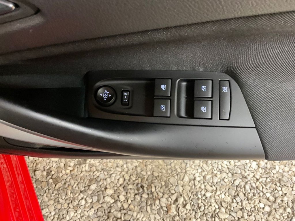 Used Vauxhall Astra 2018 for sale - 75727219: Photo 11