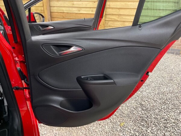 Used Vauxhall Astra 2018 for sale - 75727219: Photo 17
