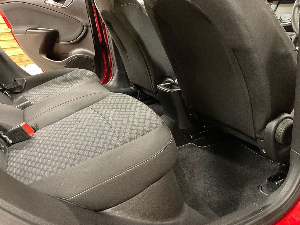 Used Vauxhall Astra 2018 for sale - 75727219: Photo 18