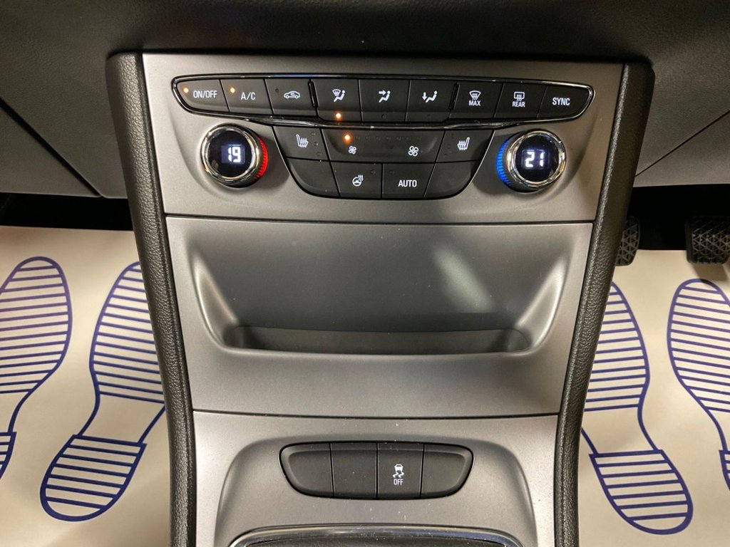 Used Vauxhall Astra 2018 for sale - 75727219: Photo 42