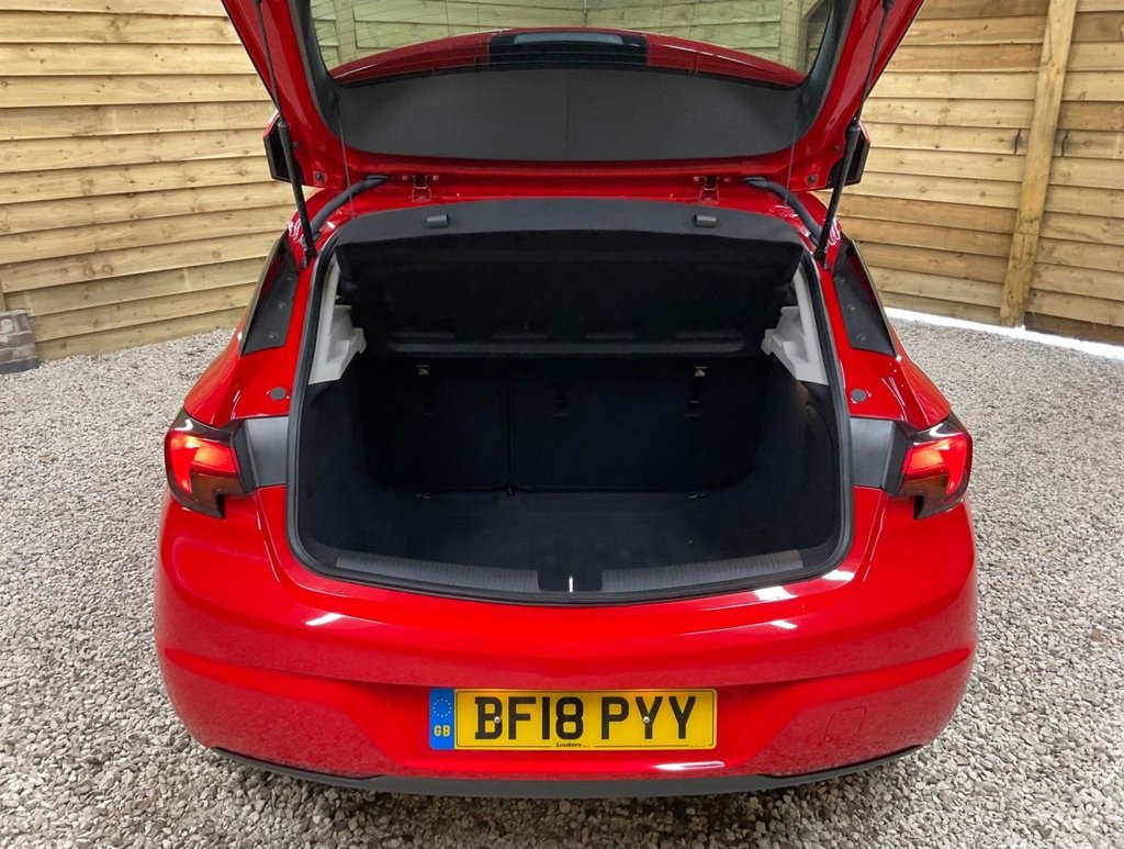 Used Vauxhall Astra 2018 for sale - 75727219: Photo 45