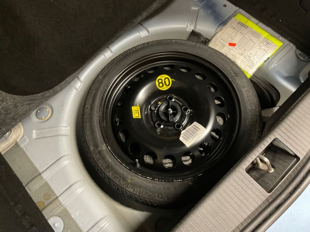 Used Vauxhall Astra 2010 for sale - 77631565: Photo 43