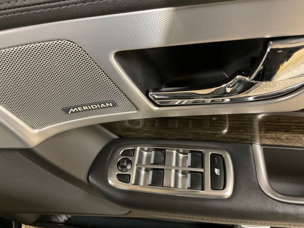 Used Jaguar XF 2013 for sale - 77655167: Photo 10