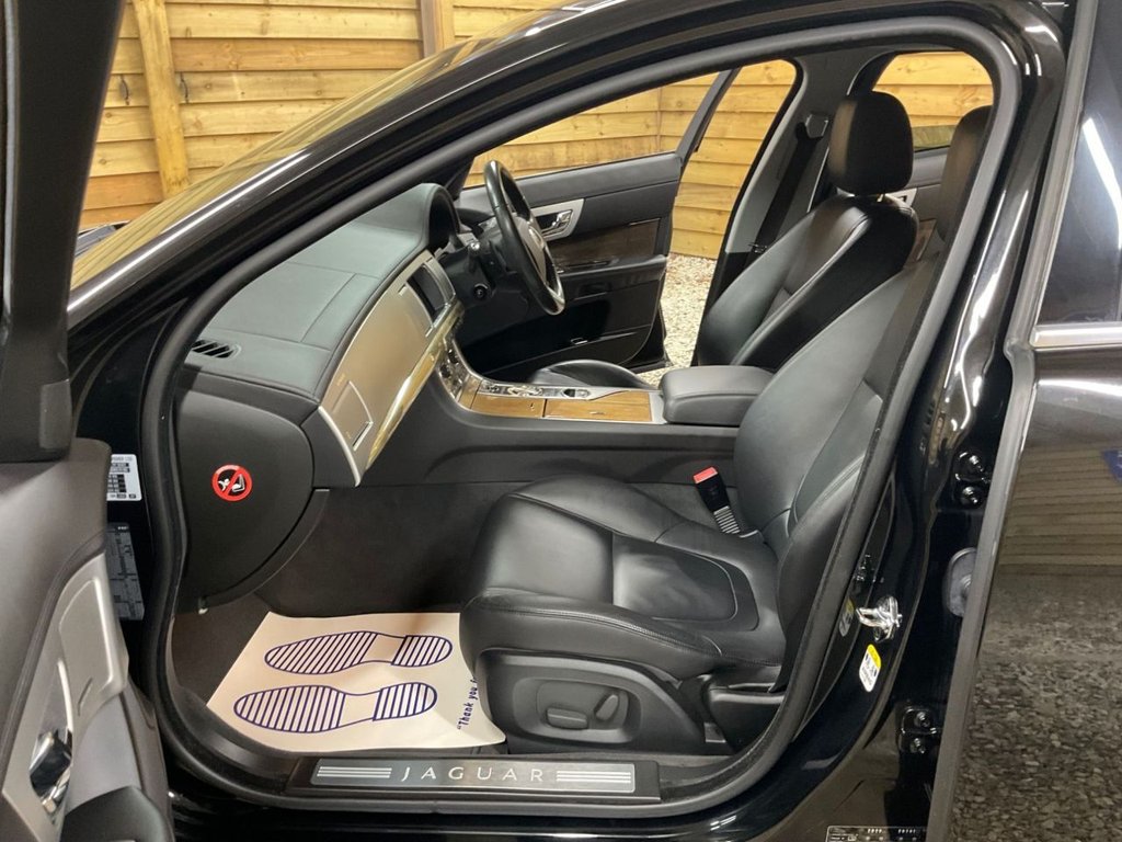 Used Jaguar XF 2013 for sale - 77655167: Photo 21