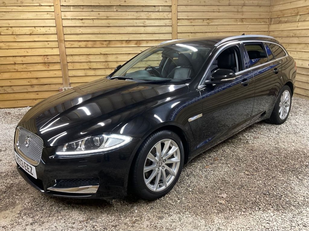 Used Jaguar XF 2013 for sale - 77655167: Photo 4