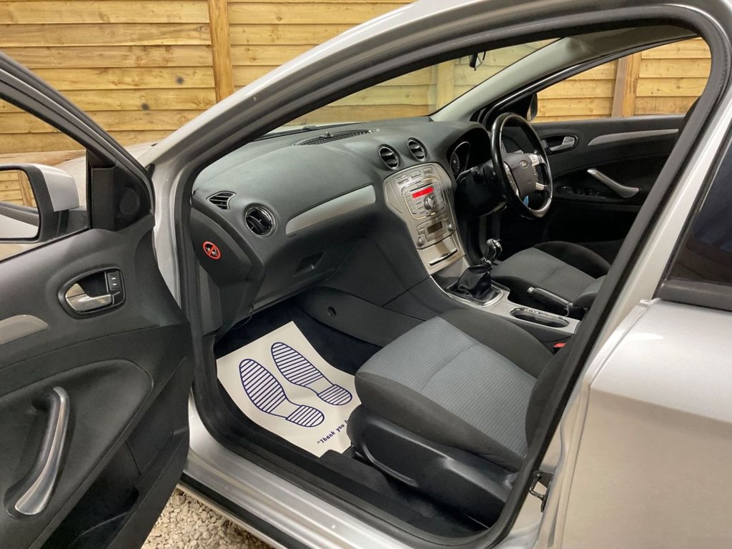 Used Ford Mondeo 2008 for sale - 76406267: Photo 21