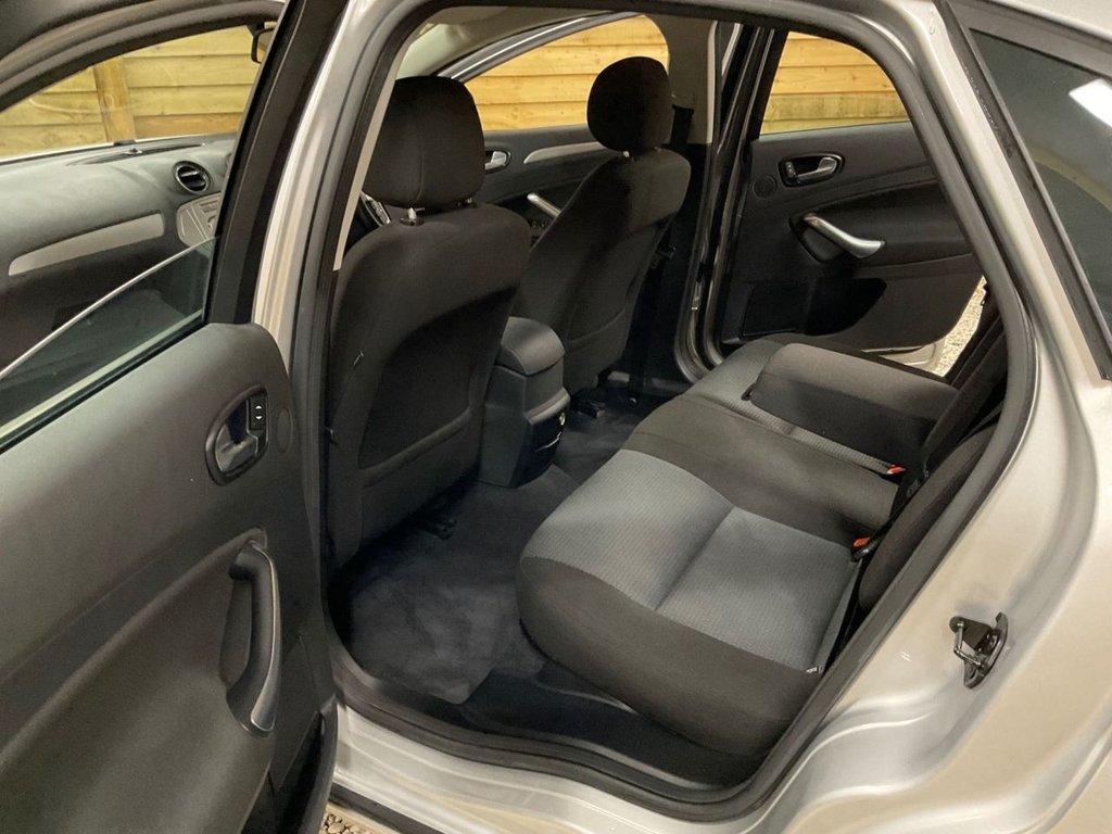 Used Ford Mondeo 2008 for sale - 76406267: Photo 24