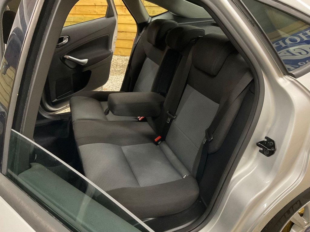 Used Ford Mondeo 2008 for sale - 76406267: Photo 25