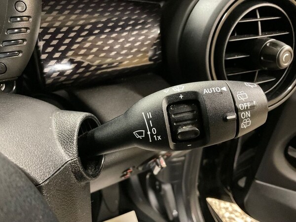 Used MINI Hatch 2016 for sale - 75596657: Photo 32