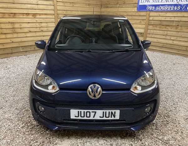 Used Volkswagen up! 2015 for sale - 75602533: Photo 3