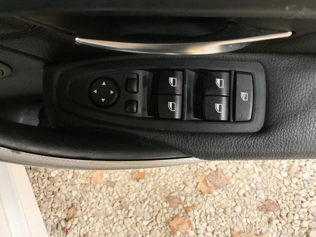 Used BMW 3 Series 2015 for sale - 77153671: Photo 10