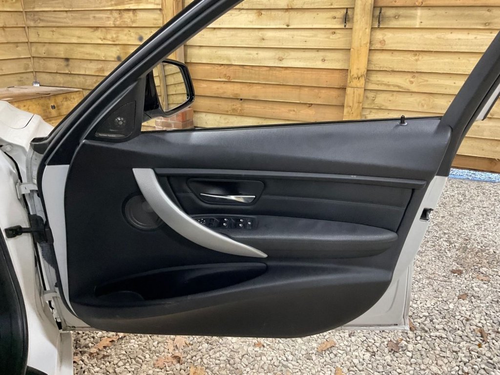 Used BMW 3 Series 2015 for sale - 77153671: Photo 9