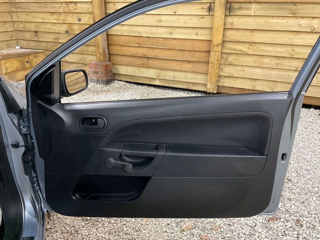 Used Ford Fiesta 2006 for sale - 77161525: Photo 10