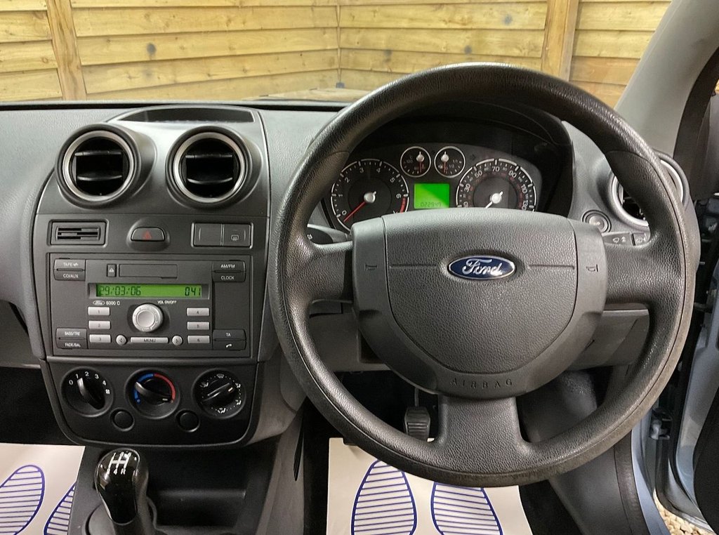 Used Ford Fiesta 2006 for sale - 77161525: Photo 26