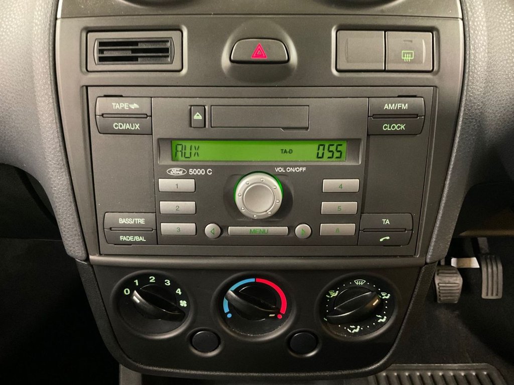 Used Ford Fiesta 2006 for sale - 77161525: Photo 35