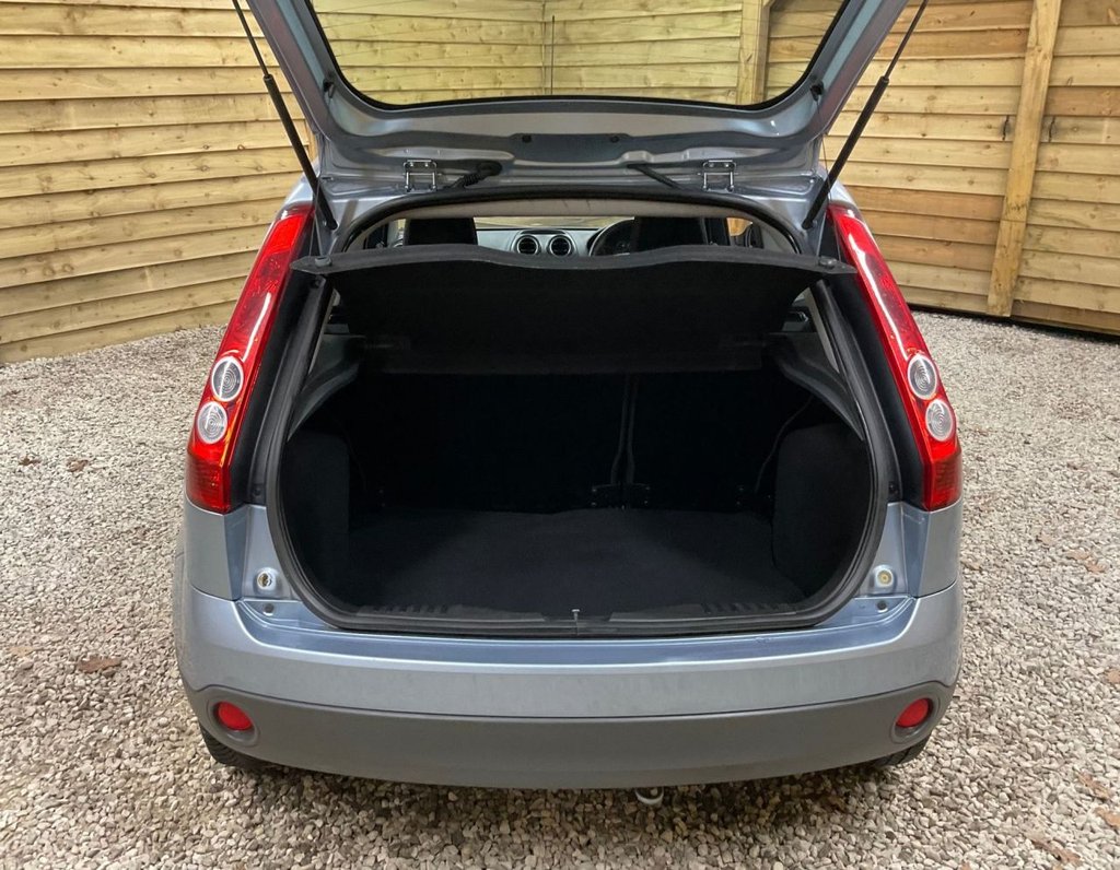 Used Ford Fiesta 2006 for sale - 77161525: Photo 38