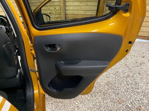 Used Peugeot 108 2018 for sale - 72651829: Photo 16