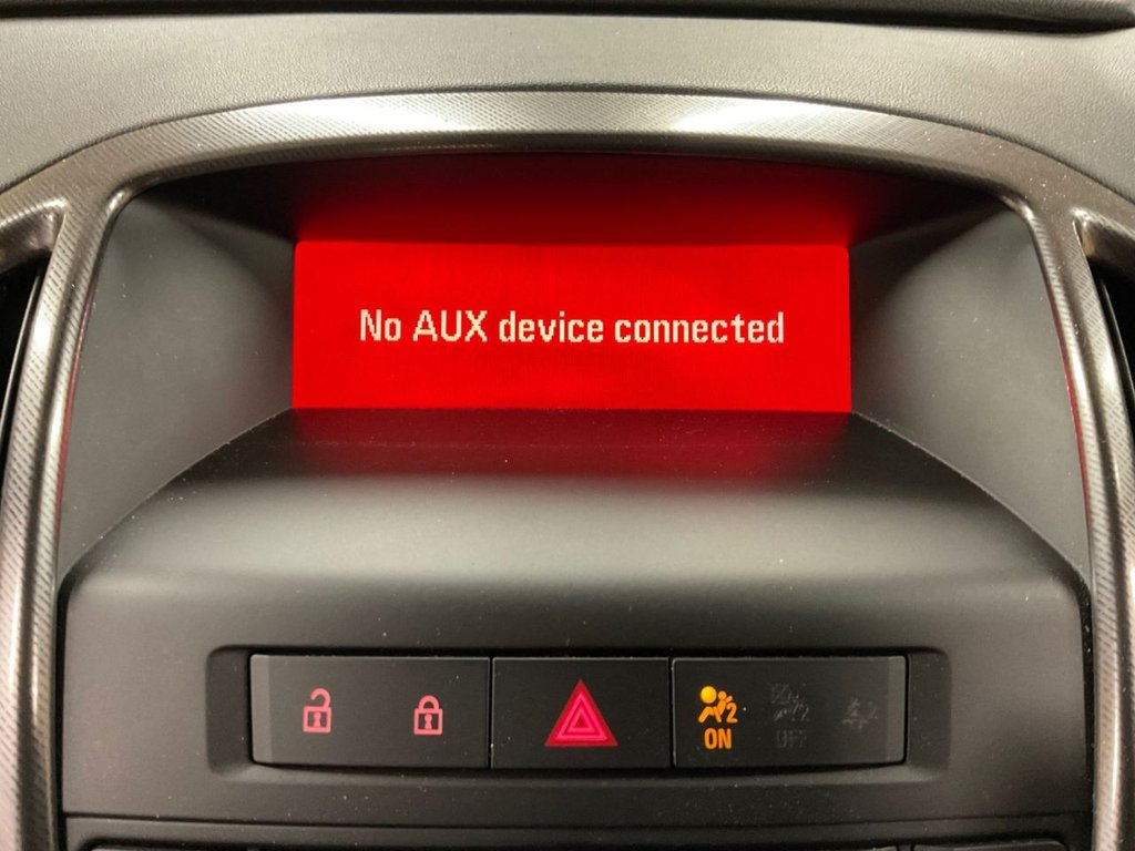 Used Vauxhall Astra 2010 for sale - 76236000: Photo 34