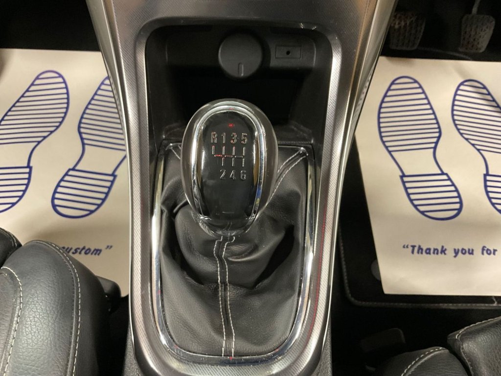 Used Vauxhall Astra 2010 for sale - 76236000: Photo 38