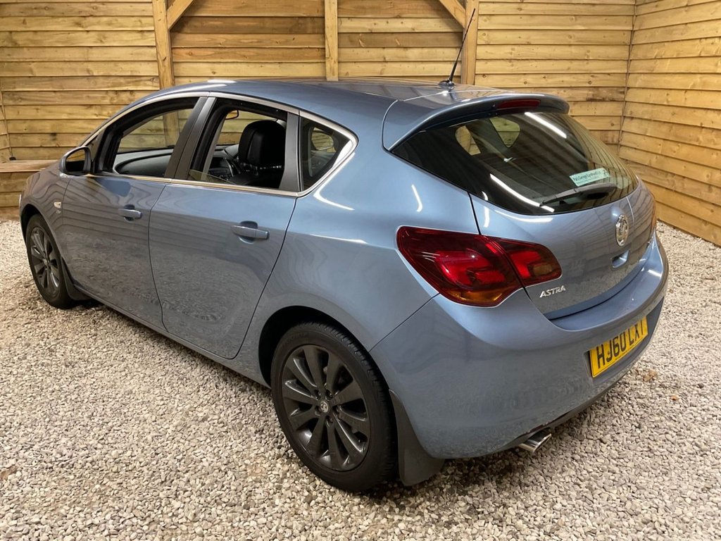 Used Vauxhall Astra 2010 for sale - 76236000: Photo 5