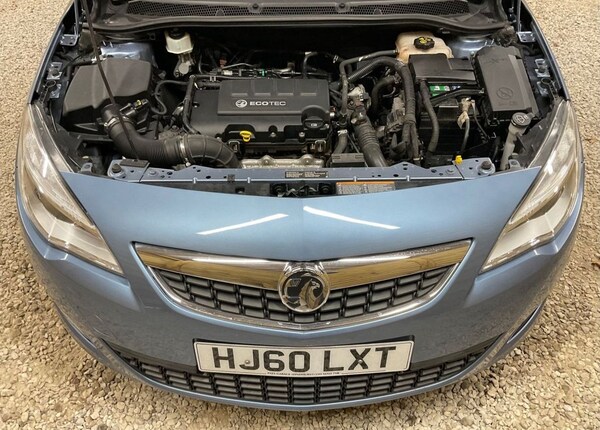 Used Vauxhall Astra 2010 for sale - 76236000: Photo 50