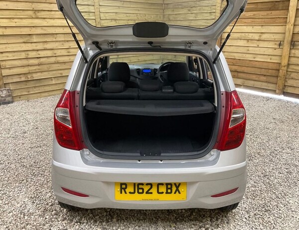 Used Hyundai i10 2012 for sale - 75286603: Photo 38