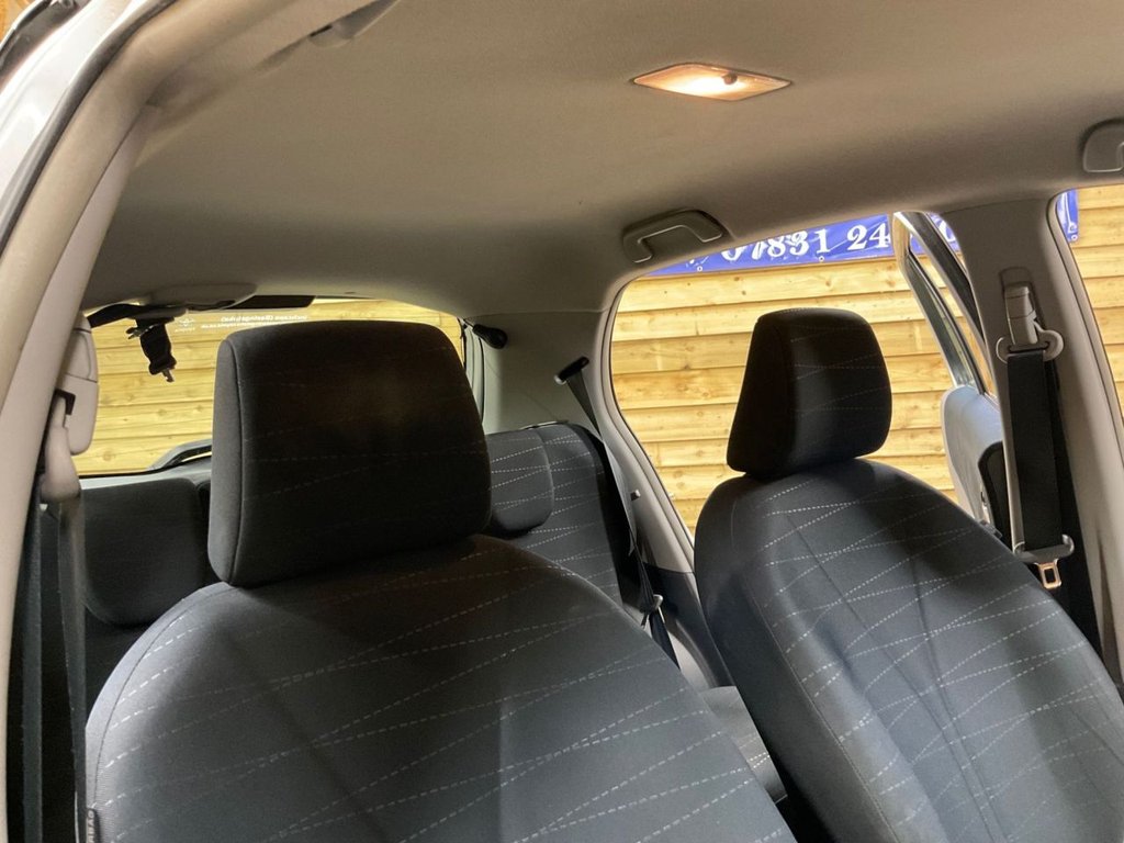 Used Toyota Yaris 2007 for sale - 77161483: Photo 15