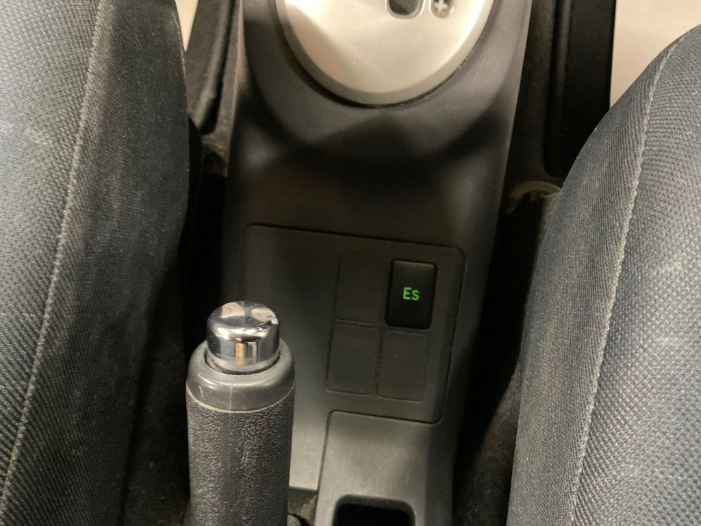 Used Toyota Yaris 2007 for sale - 77161483: Photo 37