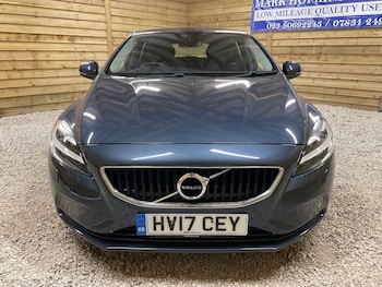 Used Volvo V40 2017 for sale - 78181257: Photo