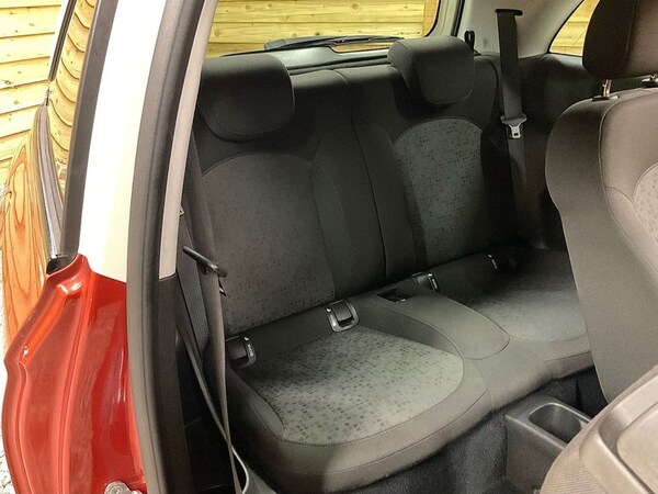 Used Vauxhall ADAM 2013 for sale - 75444178: Photo 16