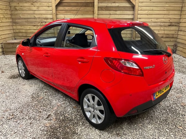 Used Mazda Mazda2 2013 for sale - 74756833: Photo 5