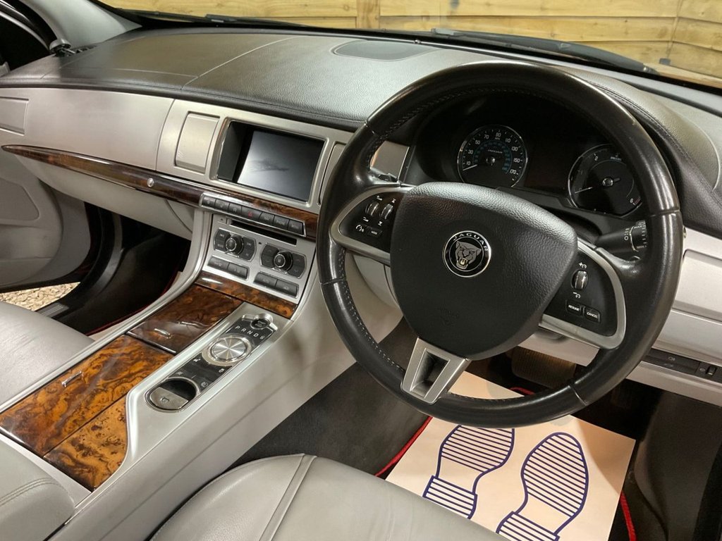 Used Jaguar XF 2014 for sale - 77655391: Photo 12