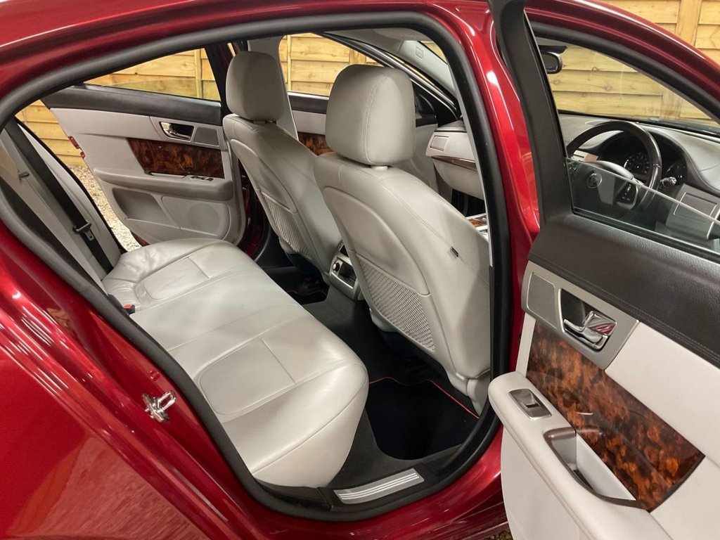 Used Jaguar XF 2014 for sale - 77655391: Photo 17