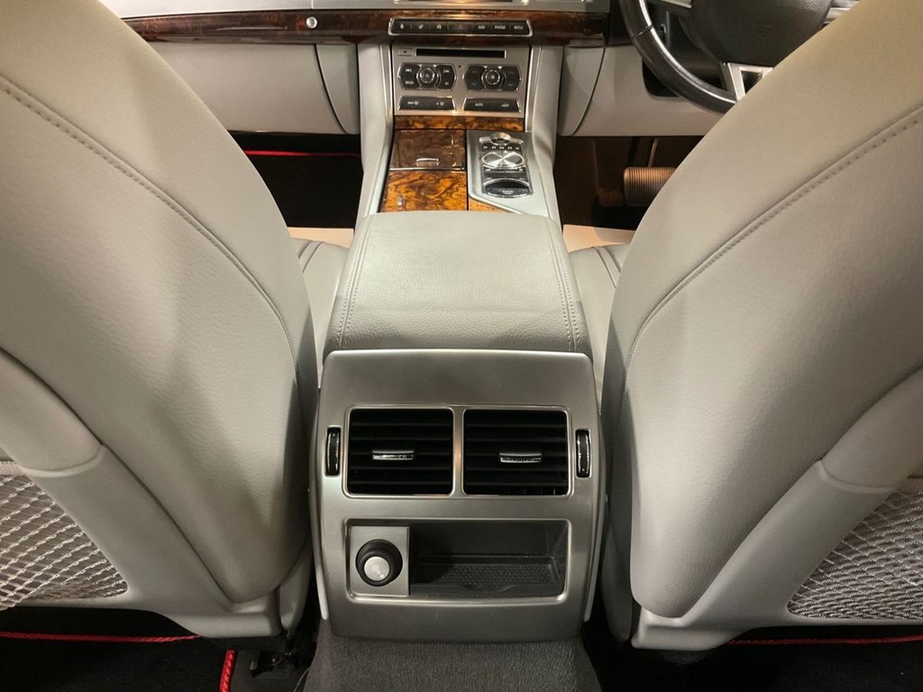 Used Jaguar XF 2014 for sale - 77655391: Photo 24