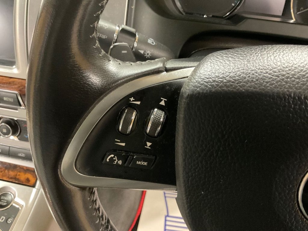 Used Jaguar XF 2014 for sale - 77655391: Photo 30