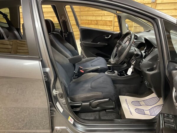 Used Honda Jazz 2013 for sale - 74884493: Photo 12