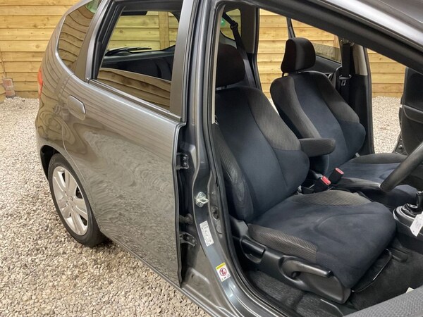 Used Honda Jazz 2013 for sale - 74884493: Photo 13