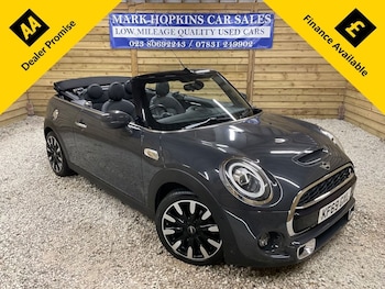 Used MINI Convertible 2019 for sale - 79288883: Photo