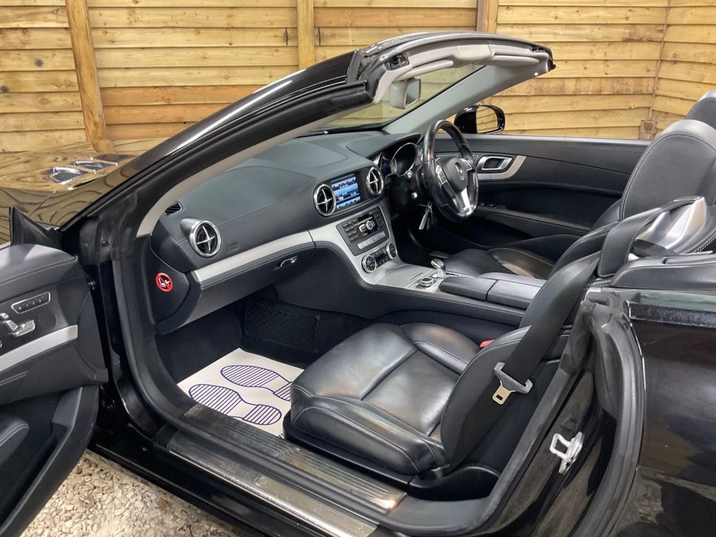 Used Mercedes-Benz SL 2013 for sale - 77507892: Photo 18