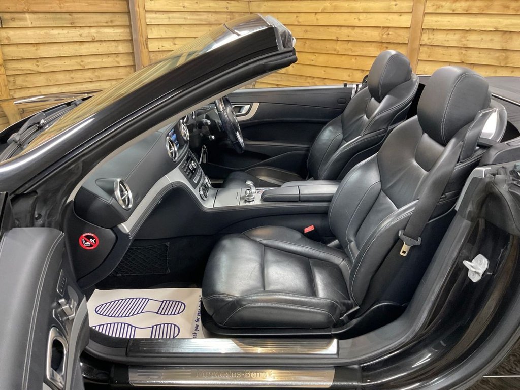 Used Mercedes-Benz SL 2013 for sale - 77507892: Photo 19