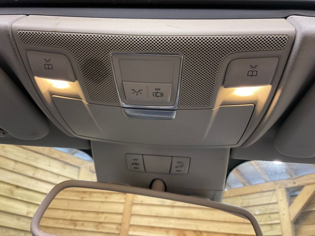 Used Mercedes-Benz SL 2013 for sale - 77507892: Photo 24