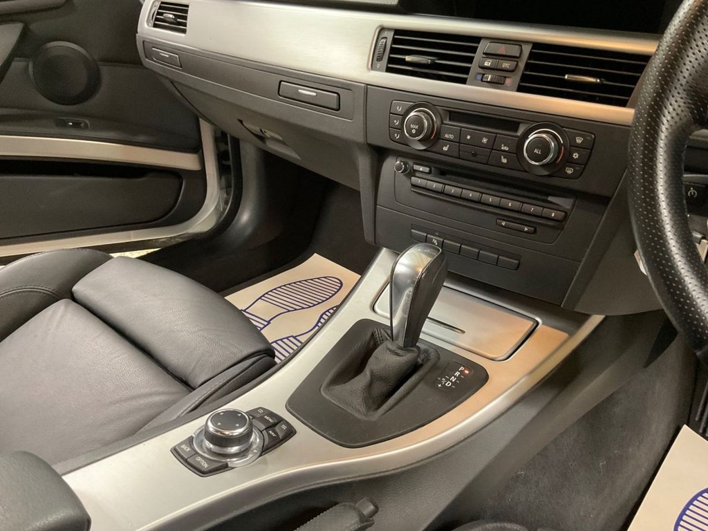 Used BMW 3 Series 2010 for sale - 77966996: Photo 14