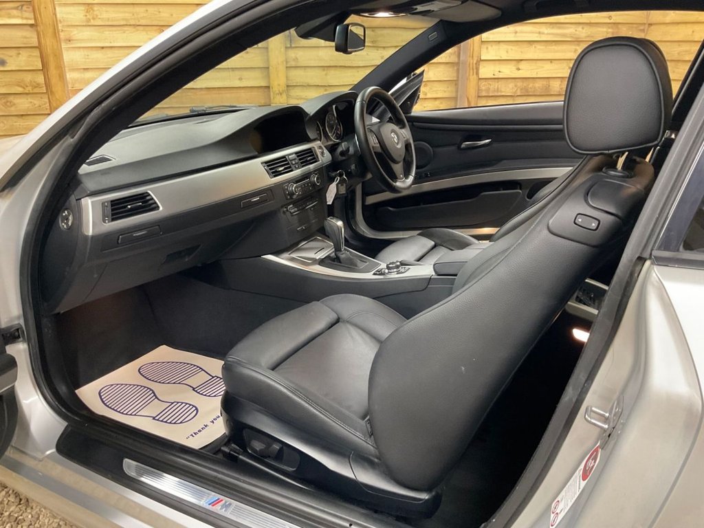 Used BMW 3 Series 2010 for sale - 77966996: Photo 22