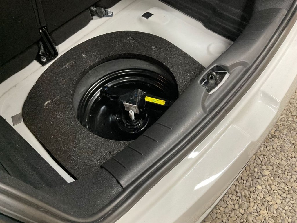 Used DS Automobiles DS 3 2017 for sale - 76430424: Photo 40