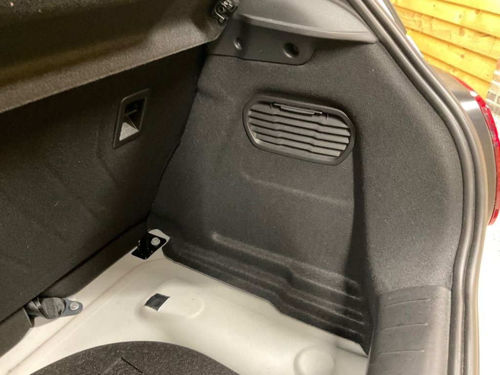 Used DS Automobiles DS 3 2017 for sale - 76430424: Photo 41