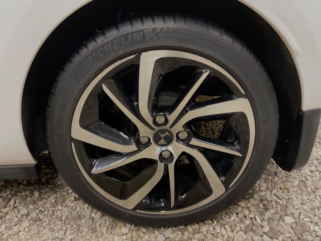 Used DS Automobiles DS 3 2017 for sale - 76430424: Photo 46