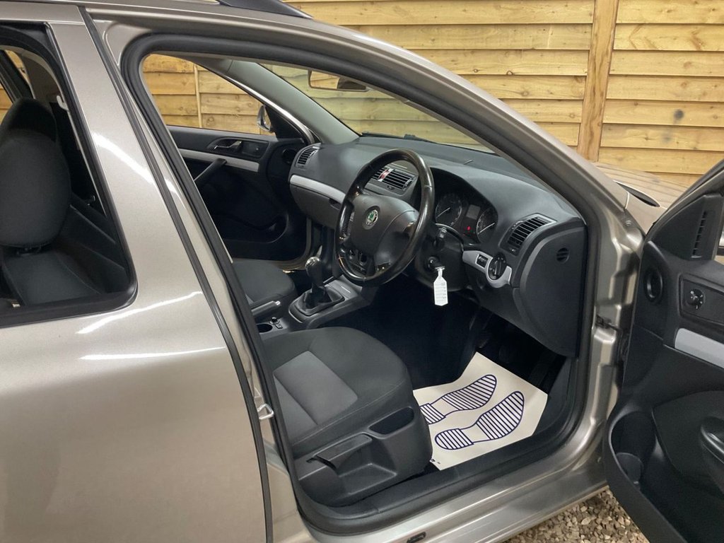 Used Skoda Octavia 2008 for sale - 77667396: Photo 11